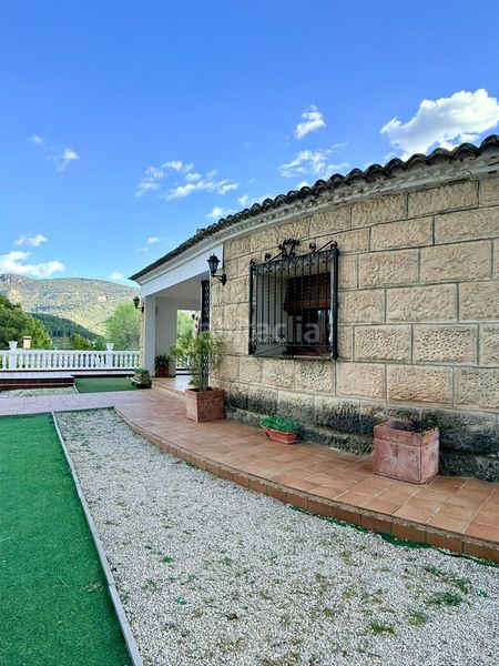 Foto d9f3c918-dcc0-4931-9e02-470e77b0987b. Casa amb calefacció piscina a Batoi Alcoi