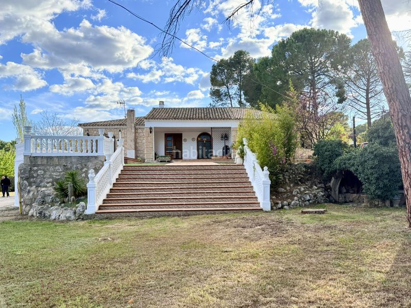 Foto f5886f82-eefc-4562-9c7d-5509be6369f3. Casa amb calefacció piscina a Batoi Alcoi