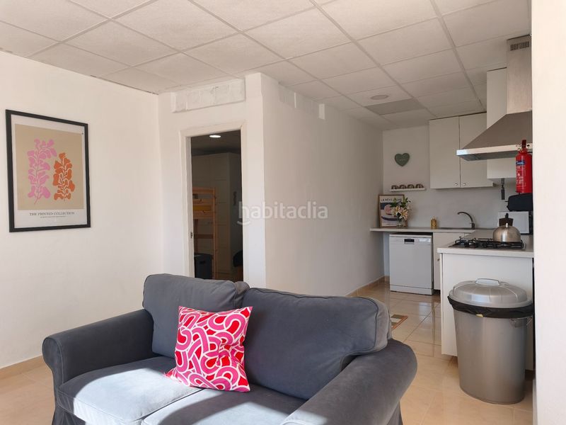 Foto 0f3e93cc-1e11-4d87-8736-a2096739db8f. Casa amb calefacció aparcament piscina a Beniarrés