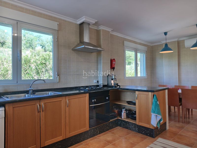 Foto 4830980a-72ec-4ec3-9118-573db3e8f3b9. Casa amb calefacció aparcament piscina a Beniarrés