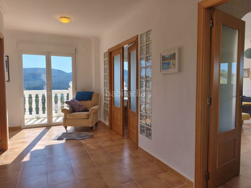 Foto 52b46838-ff48-49ea-9e40-f5431e7c5d30. Casa amb calefacció aparcament piscina a Beniarrés