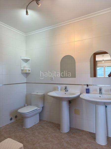 Foto 995fcbb6-ff2f-410c-b41e-aba4fa3adf24. Casa amb calefacció aparcament piscina a Beniarrés