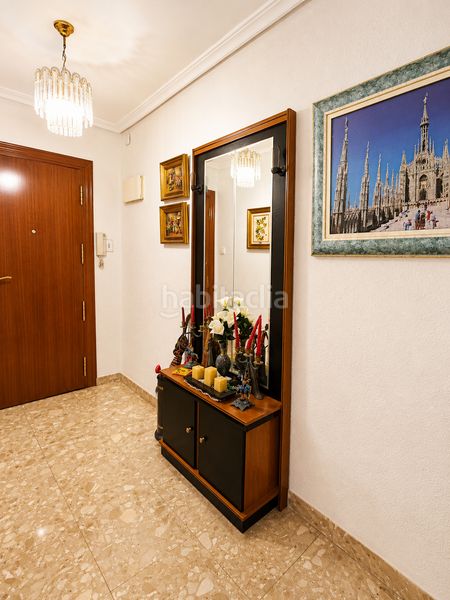 Foto 04b20fd9-7f68-48df-b443-7acacd4453c9. Pis a Zona Nord Alcoi