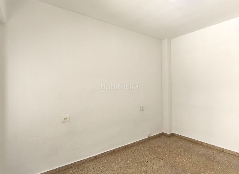 Foto 0efb88bd-d954-4bcc-9693-ef6db7b38432. Pis a Zona Nord Alcoi