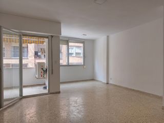 Appartamento in Zona Nord. Piso venta alcoy zona norte