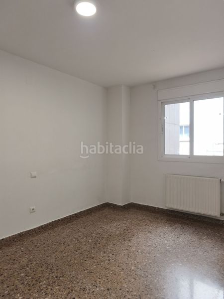 Foto f55afa4a-b171-44f9-a5be-2b6b860292af. Pis amb calefacció a Zona Nord Alcoi