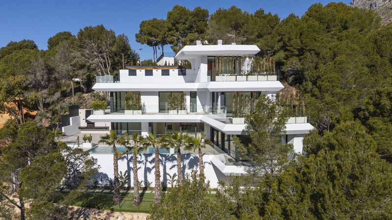 Foto 3ba488c6-57ca-4461-99c2-c84a7ca4e73e. Casa amb calefacció aparcament piscina a Altea la vella Altea