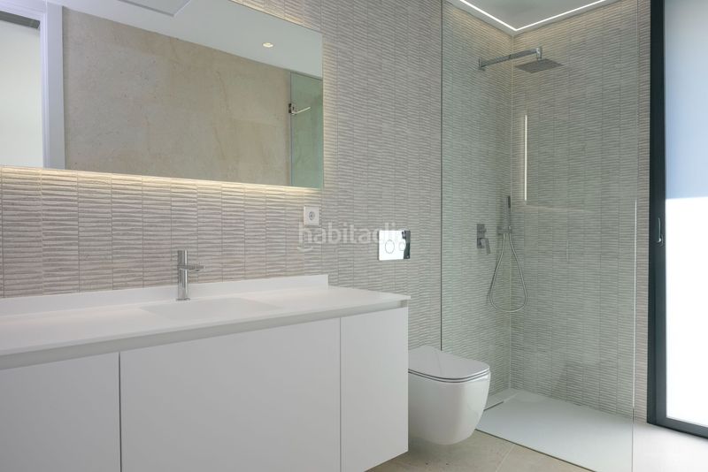 Foto ad1a8a2b-a27a-4d4b-9cbf-adef221d10e6. Casa amb calefacció aparcament piscina a Altea la vella Altea