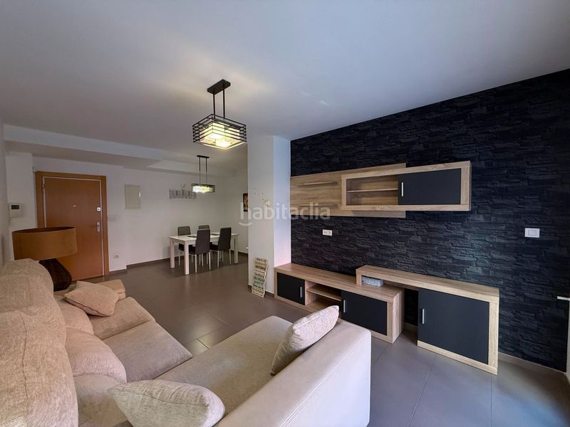 Foto c540f690-0929-4cb6-abf5-b02088452265. Flat with heating in Eixample Alcoi