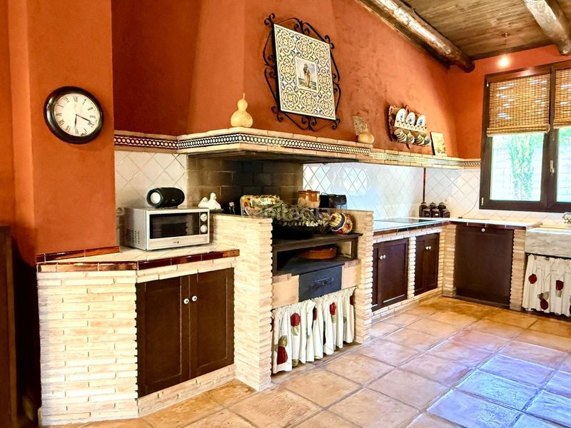 Foto b89f2bfa-1a60-4b4d-b7a3-7429b3230578. Casa amb calefacció aparcament piscina a Cocentaina