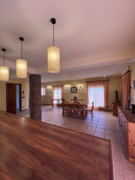 Foto a9b54802-21ae-454c-b503-2b9cf23f6119. Casa chalet en venta en Cocentaina