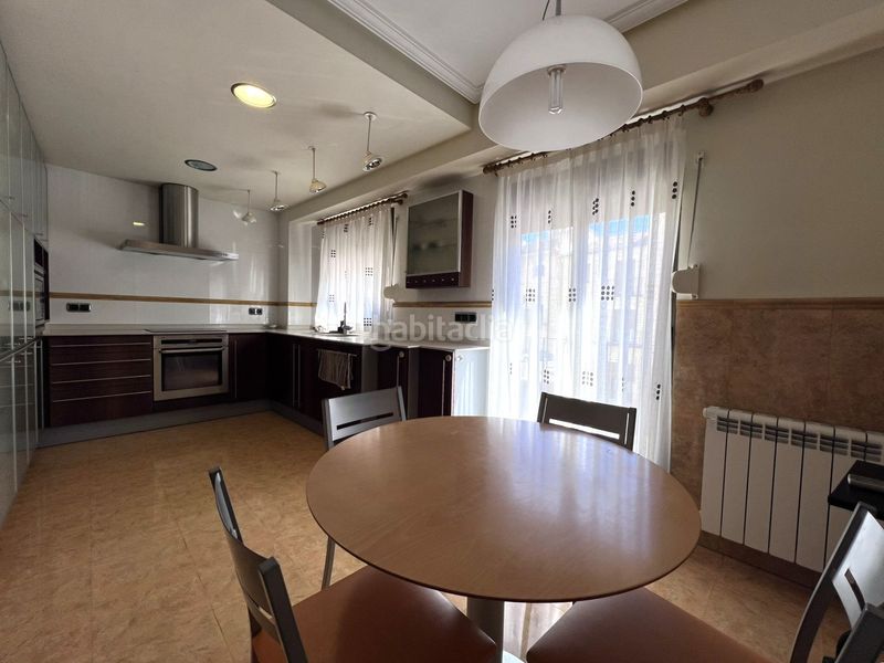 Foto c82ebb6f-04c9-42ff-9c56-50656d24a1a8. Casa chalet en venta en Cocentaina