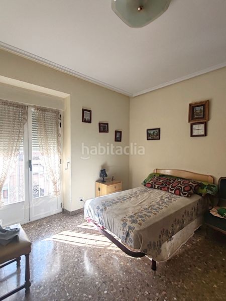 Foto be548635-d0b5-45ea-b2cc-5ed308d5f1a1. Pis a Eixample Alcoi