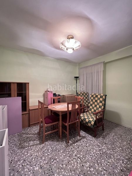 Foto dae5dfef-915c-4dc3-b369-2391d69bbd74. Pis a Eixample Alcoi