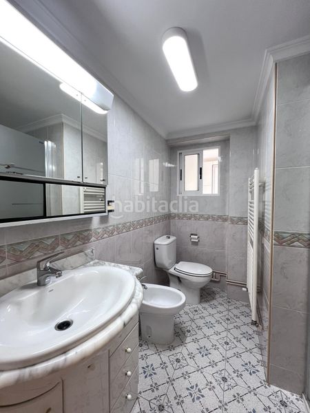Foto 8220c223-5263-4d7f-b00c-d6b0e43b88e6. Pis amb calefacció a Zona Nord Alcoi