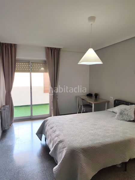 Foto 00765fba-abf3-4c7d-8d1b-9f0778c61af1. Appartamento con riscaldamento in Eixample Alcoi