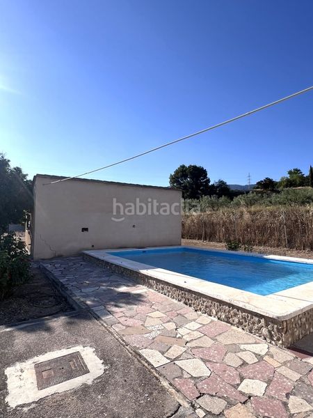 Foto 77ffa7d3-3669-4489-b00a-568c42cdb55b. Casa amb piscina a Alcosser