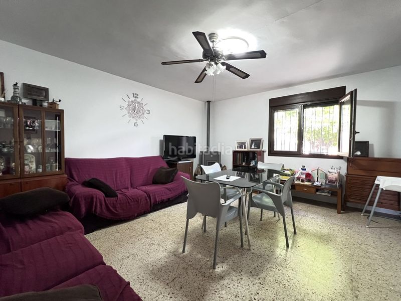Foto d63571c8-eff3-453e-a0d4-bf17357739c8. Casa amb piscina a Alcosser