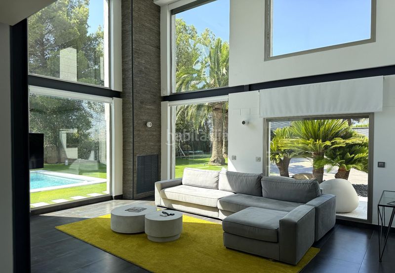Foto b8b11d71-80d4-4ff8-9ea4-924037eef60d. Casa chalet venta en Cocentaina