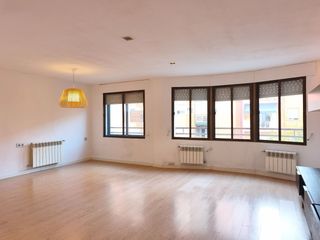 Appartamento in Santa Rosa. Piso venta alcoy zona santa rosa