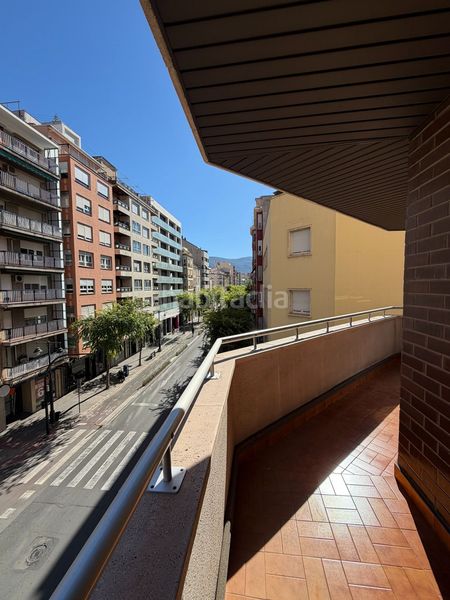 Foto 51d7dd80-8fef-4b53-9fcf-00b38e9eaa88. Flat with heating in Eixample Alcoi