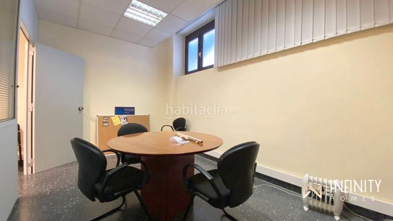Foto ad525bf0-cdf6-4be4-9ddc-3f11dcece45b. Alquiler local comercial se alquila oficina en uribitartte en Bilbao