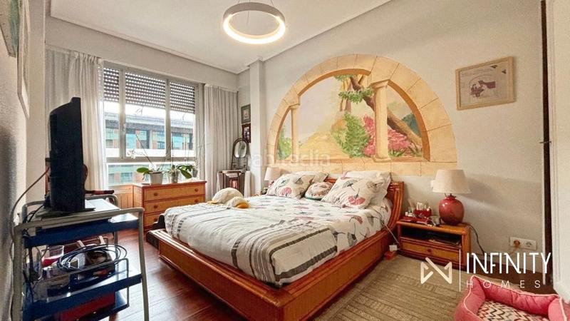 Foto c8385be5-b033-4770-b584-0eed24ab3495. Rent flat with heating in Basurtu Bilbao