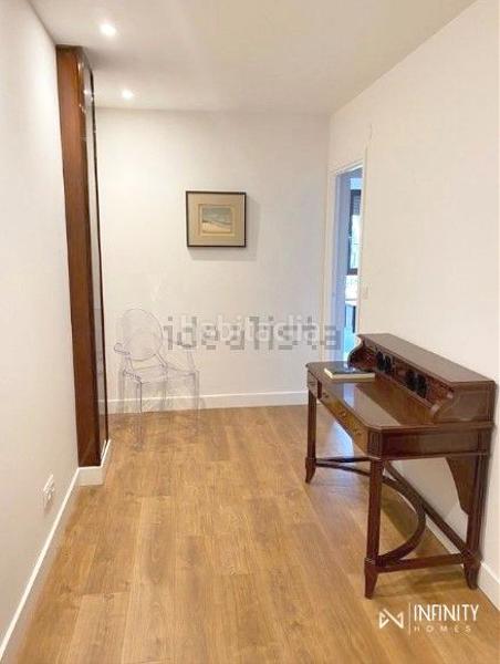 Foto 276f5f43-2e23-42ed-bf12-18c31bdb1923. Alquiler apartamento se alquila apartamento en campo volantin con gastos incluidos en Bilbao