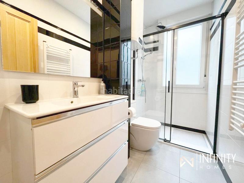 Foto 2eb8ab61-fb8b-4738-b4ac-1bf3d05b11e6. Location appartement avec chauffage dans Abandoibarra - Guggenheim Bilbao
