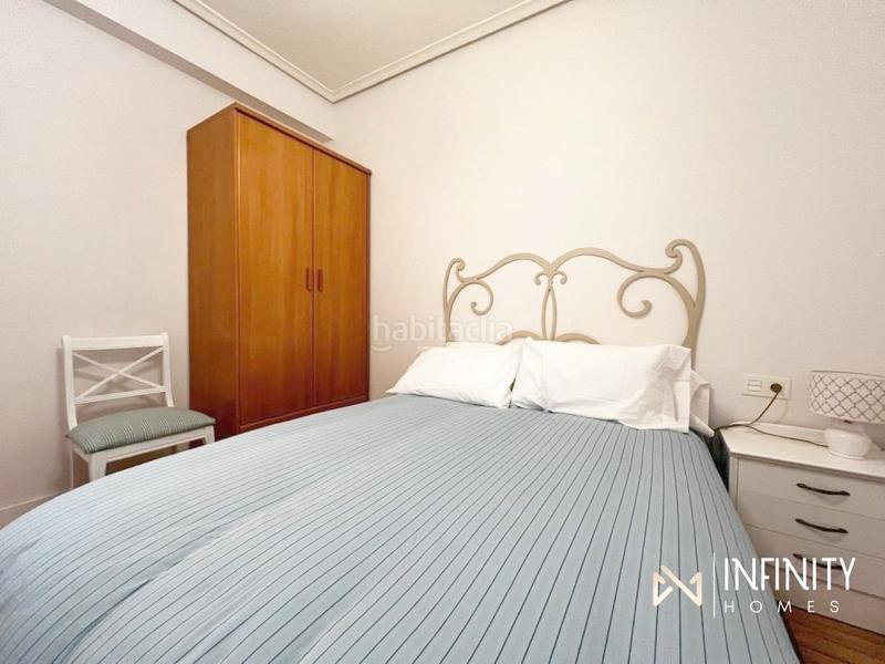 Foto b43f7d91-f702-4b44-8bd1-0975b38a0445. Location appartement avec chauffage dans Abandoibarra - Guggenheim Bilbao