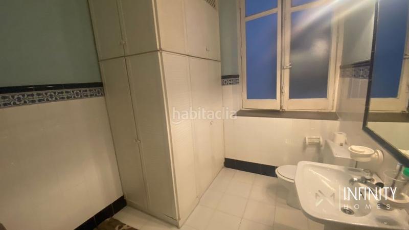 Foto 108db7c9-19c3-4247-8c91-7ff3c8cb6b88. Rent office space with heating parking in Ensanche - Moyua - Diputación Bilbao