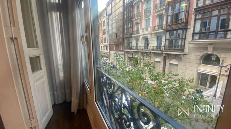 Foto f60e6b9f-414f-4b66-af2c-8d7b4e3547ed. Rent office space with heating parking in Ensanche - Moyua - Diputación Bilbao