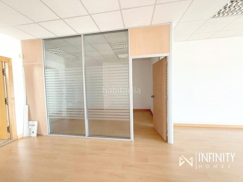 Foto e73c1ca4-3bc2-4f8e-ad69-0422b17b9252. Rent office space with parking in Derio