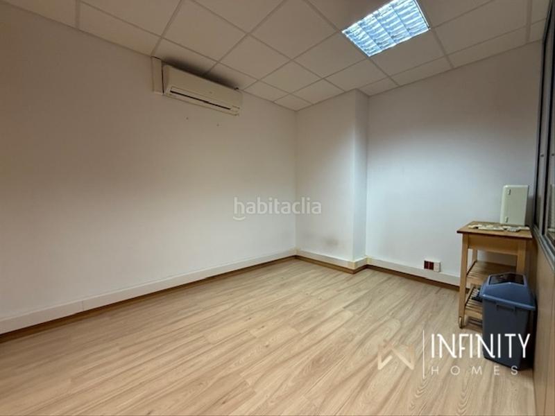 Foto 18c9647c-35e3-41c7-9527-314112415663. Location bureau avec parking dans Derio