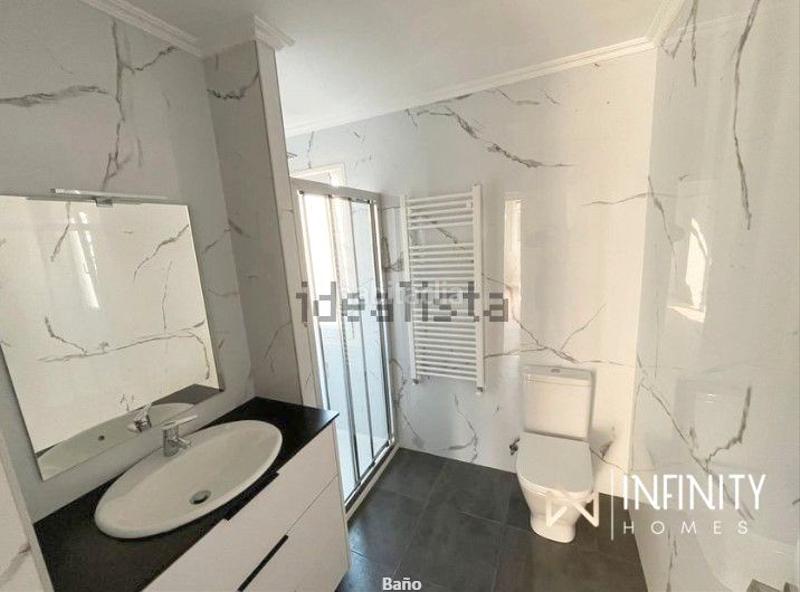 Foto 0d8941cb-3eee-4d81-b61b-78667b9981be. Alquiler piso se alquila vivienda junto a zabalburu para trabajadores o estudiantes! en Bilbao