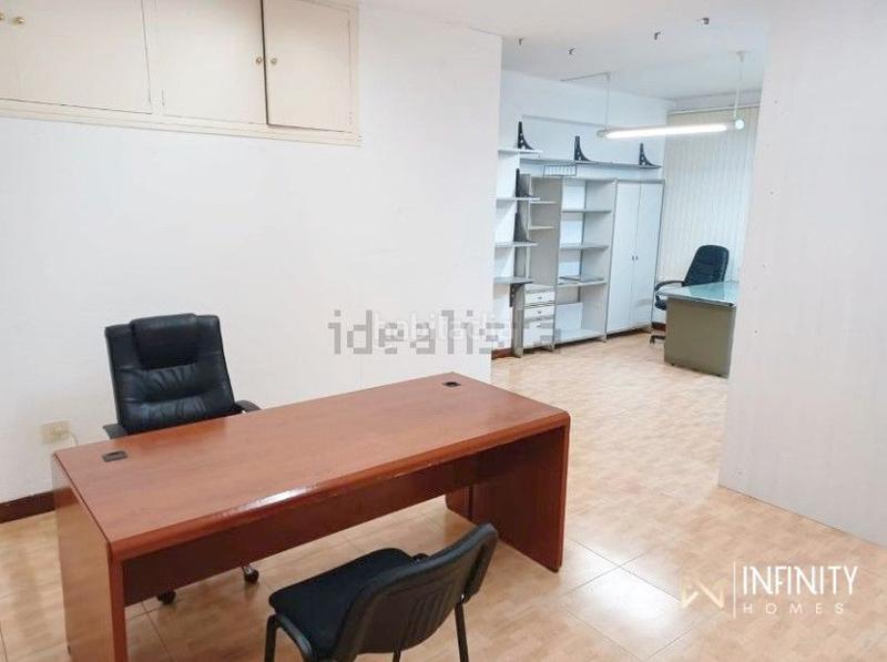 Foto c101e178-16e7-457f-bc67-99037990be60. Office space in Plaza Circular Bilbao