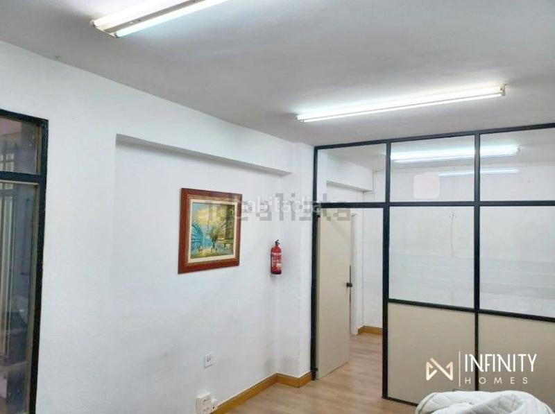 Foto e7fcea28-8b3c-4f6d-8e2f-97220b286301. Office space in Plaza Circular Bilbao