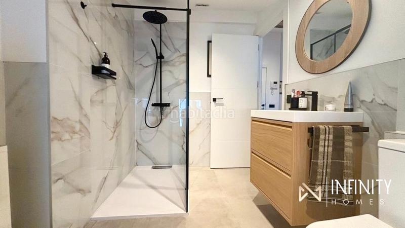 Foto 6c6a98d2-b56a-4fe0-8e38-b2a25a3d8dd3. Rent penthouse with heating parking in Plaza Circular Bilbao