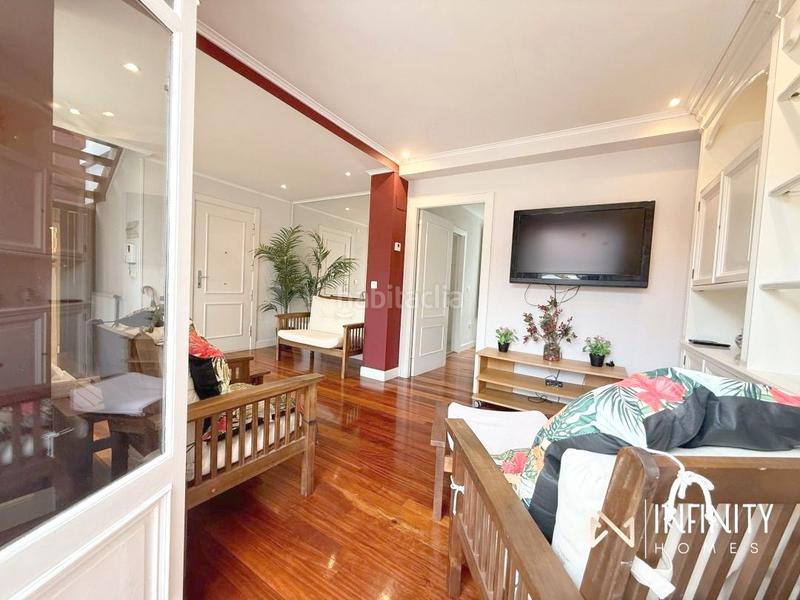 Foto 4adba9f3-0e86-46ee-bcf6-61b9b7f9c0a3. Pis amb calefacció a Casco Viejo Bilbao