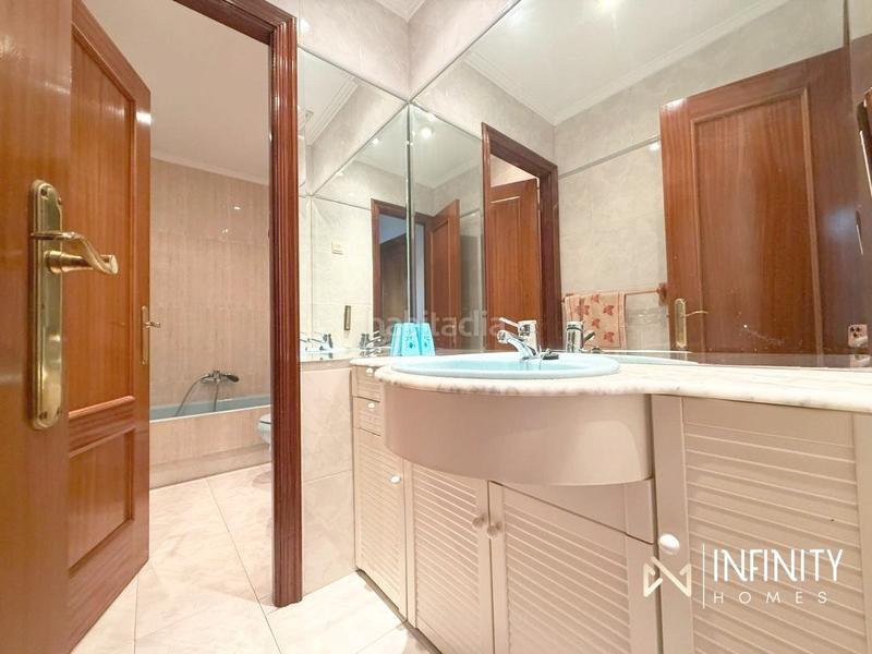 Foto 64f2017d-d461-4297-8491-dc9ffa0166b6. Pis amb calefacció a Casco Viejo Bilbao