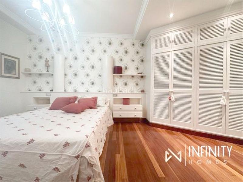 Foto 544d5b33-5785-4855-97df-5d2d4804077a. Alquiler piso se alquila vivienda en abando con opción a parcela de garaje doble. en Bilbao