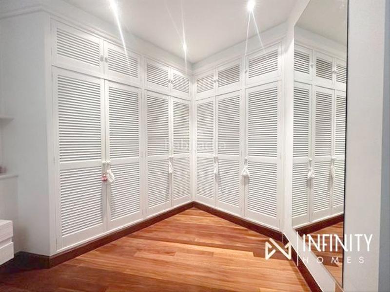 Foto acc7924a-694e-471d-b0fd-c3d04329dcaf. Alquiler piso se alquila vivienda en abando con opción a parcela de garaje doble. en Bilbao