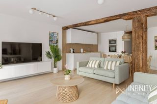 Miete Etagenwohnung  Iturribide kalea. Se alquila vivienda temporal reformada junto a la plaza unamuno