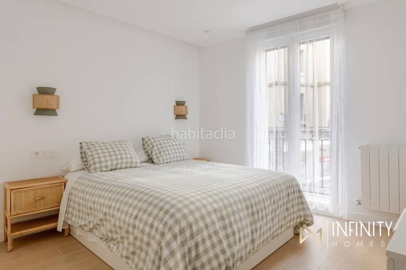 Foto dfa622a6-e343-4c97-8b75-48a77529aeba. Alquiler piso se alquila vivienda temporal reformada junto a la plaza unamuno en Bilbao