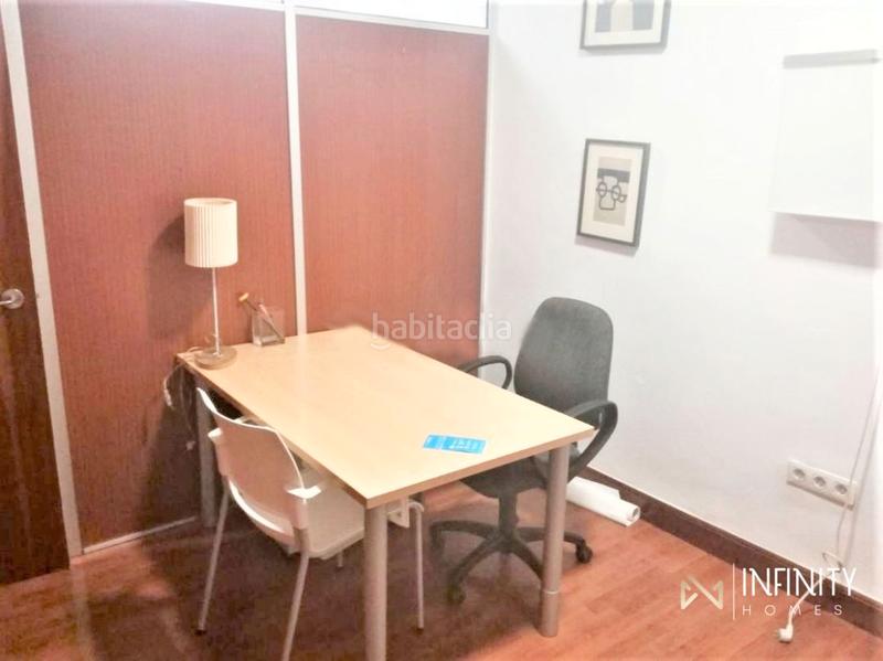 Foto 3dd8a6a5-4aa8-4057-9486-962387178f14. Rent office space with heating in Plaza Circular Bilbao