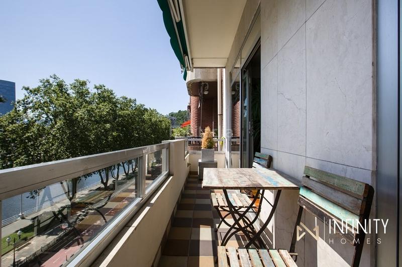 Foto a83134a6-dc3a-4db6-b0d0-9db2ad5999be. Alquiler piso se alquila vivienda de lujo en campo volantin en Bilbao