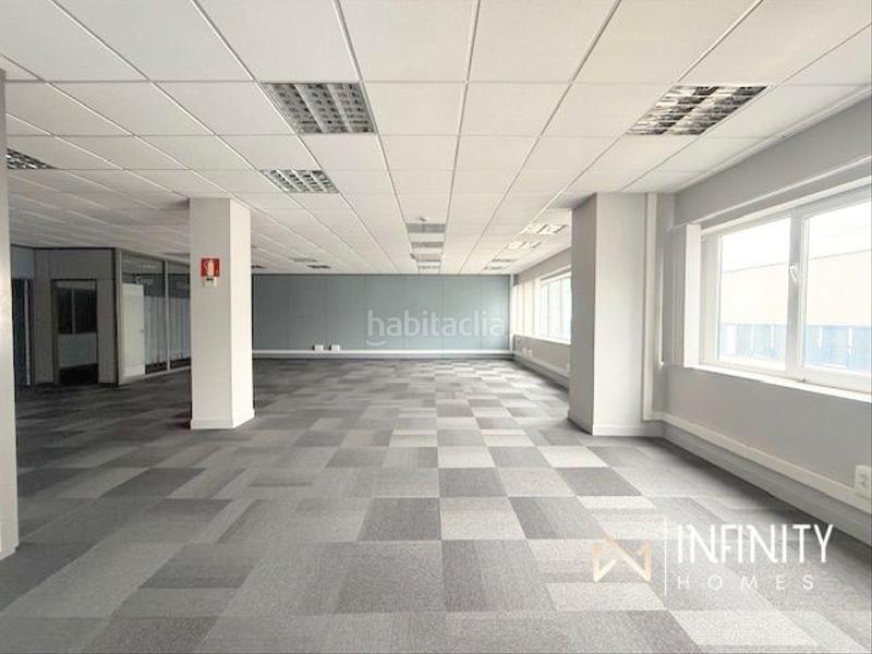 Foto ae832035-ce2f-4678-ba20-de8101d621a2. Alquiler oficina se alquila oficina en Derio