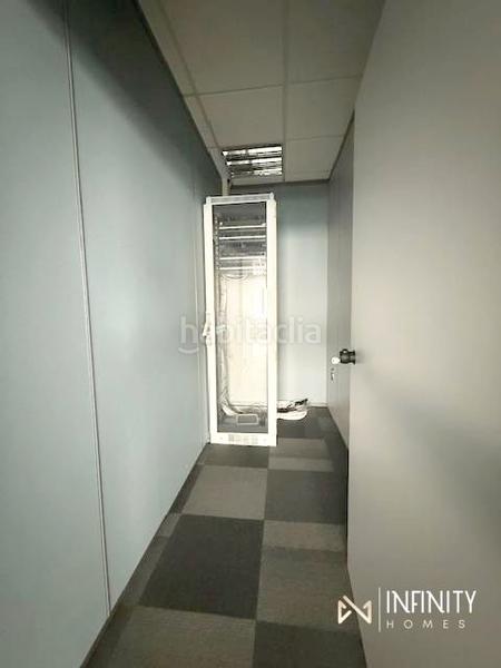 Foto e6a7a172-7dde-4d25-a085-919e5aaaec36. Alquiler oficina se alquila oficina en Derio