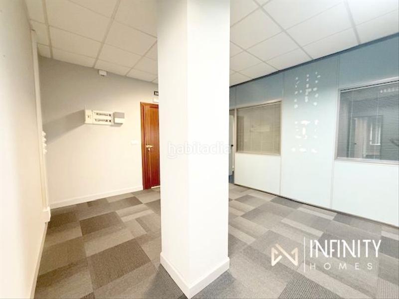 Foto 3d973665-c240-468b-a8c5-298cd80b3d02. Ufficio con riscaldamento in Derio