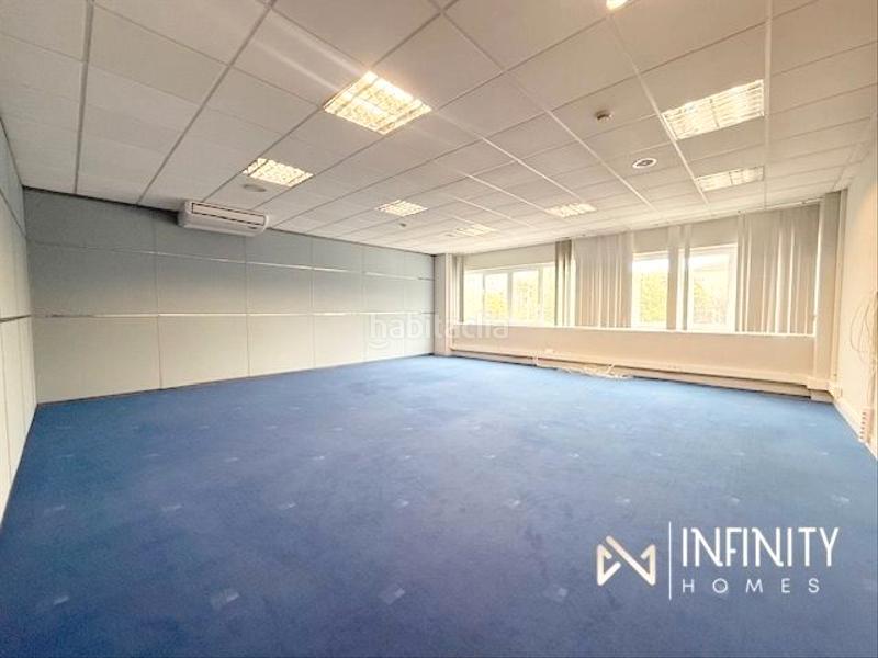 Foto 7632a9d3-f38c-4037-841f-09bdb974031a. Ufficio con riscaldamento in Derio